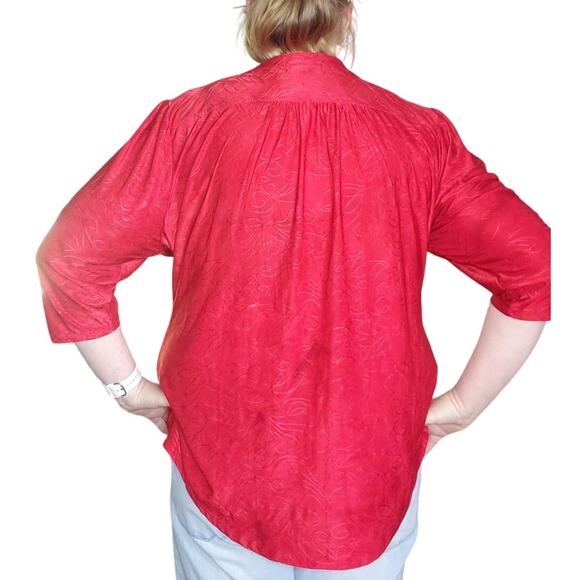 Shannon Ford New York Size 2X Popover Red Textured Top Holiday Office 3/4 Sleeve - Picture 3 of 7